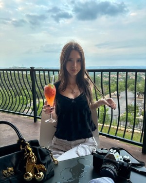 Bunnygirlbree Photo #14