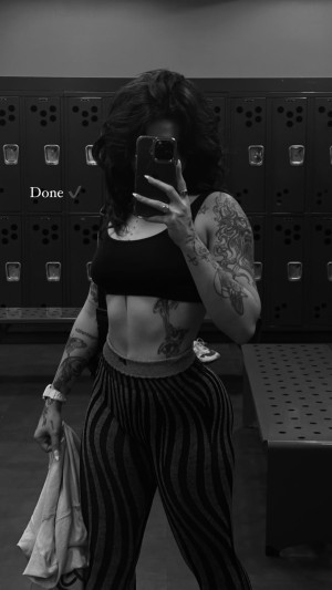 Horngryland Sha Photo #24