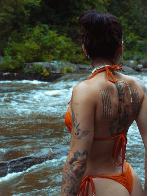 Horngryland Sha Photo #45