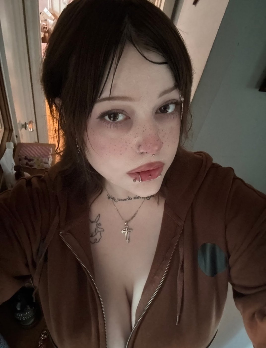 nairhead7 Photo #2