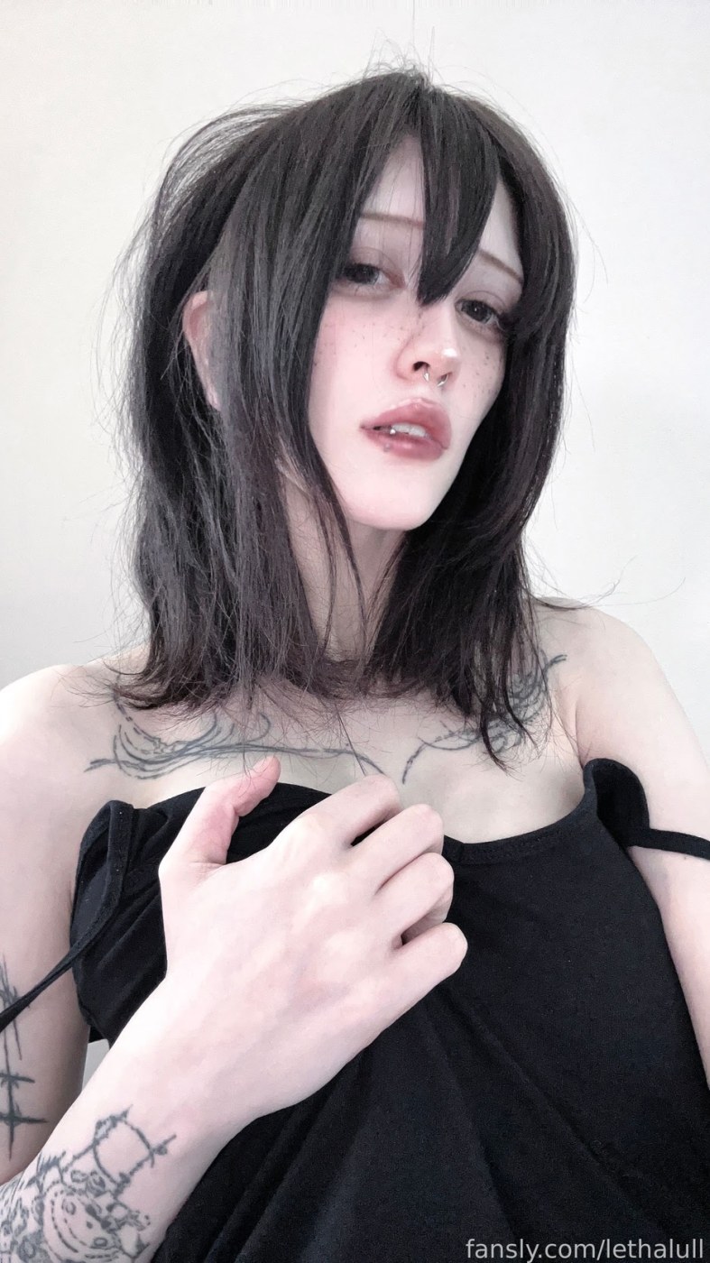 Lyly Photo #2