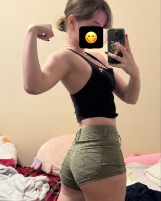 akofuwaa Photo #30
