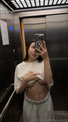 Nora_divine Photo #17