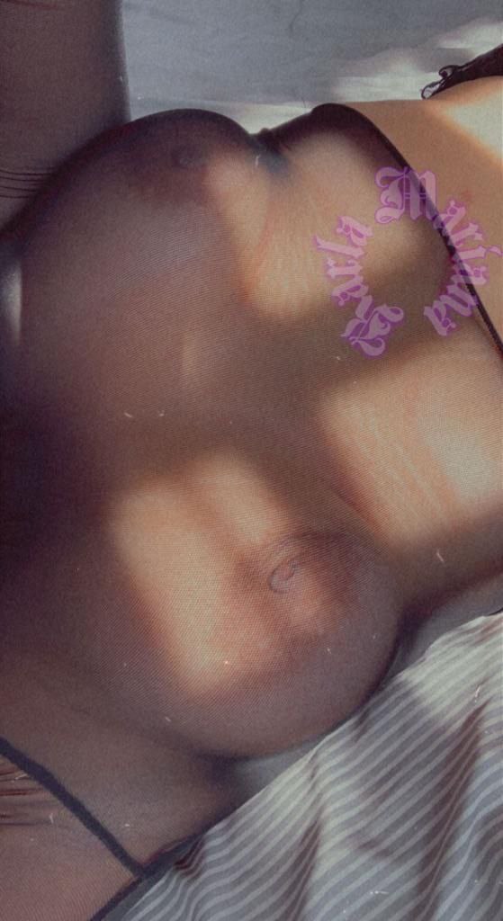 bunny_uwu23 Photo #17
