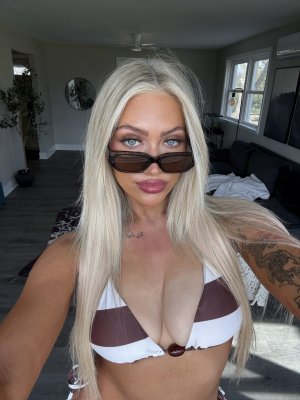 honeyrhiii Post #1