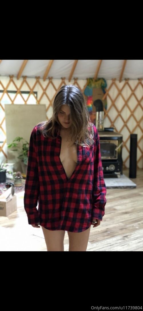 Nicolle Love Photo #85