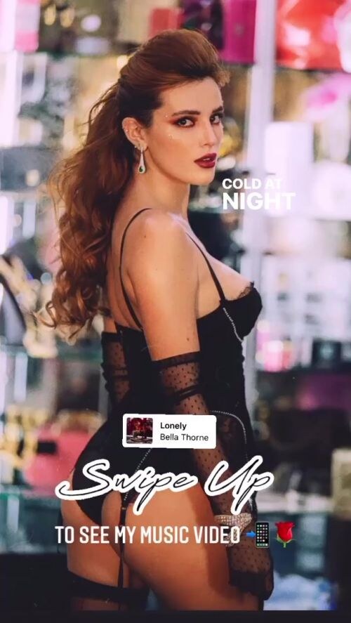 Bella Thorne Photo #74