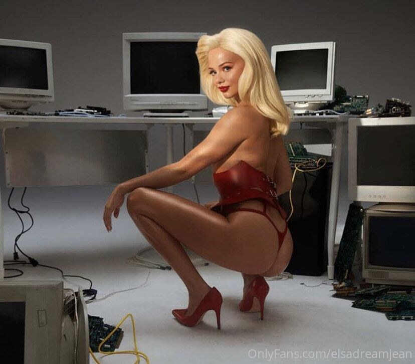 Elsa Jean Photo #138