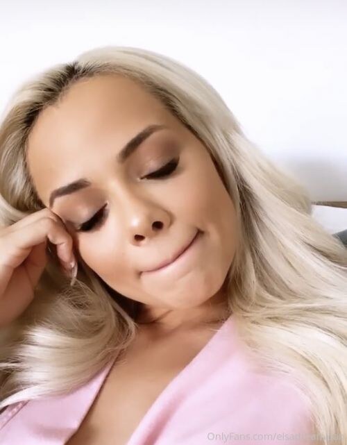 Elsa Jean Photo #141