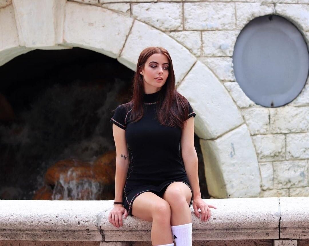 Julian Burch Photo #15