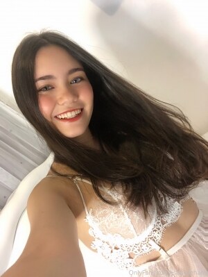 Cruellamorgan Photo #136