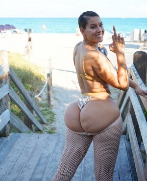 Amirah Dyme Photo #32