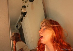 Oatmilkhunny Photo #116