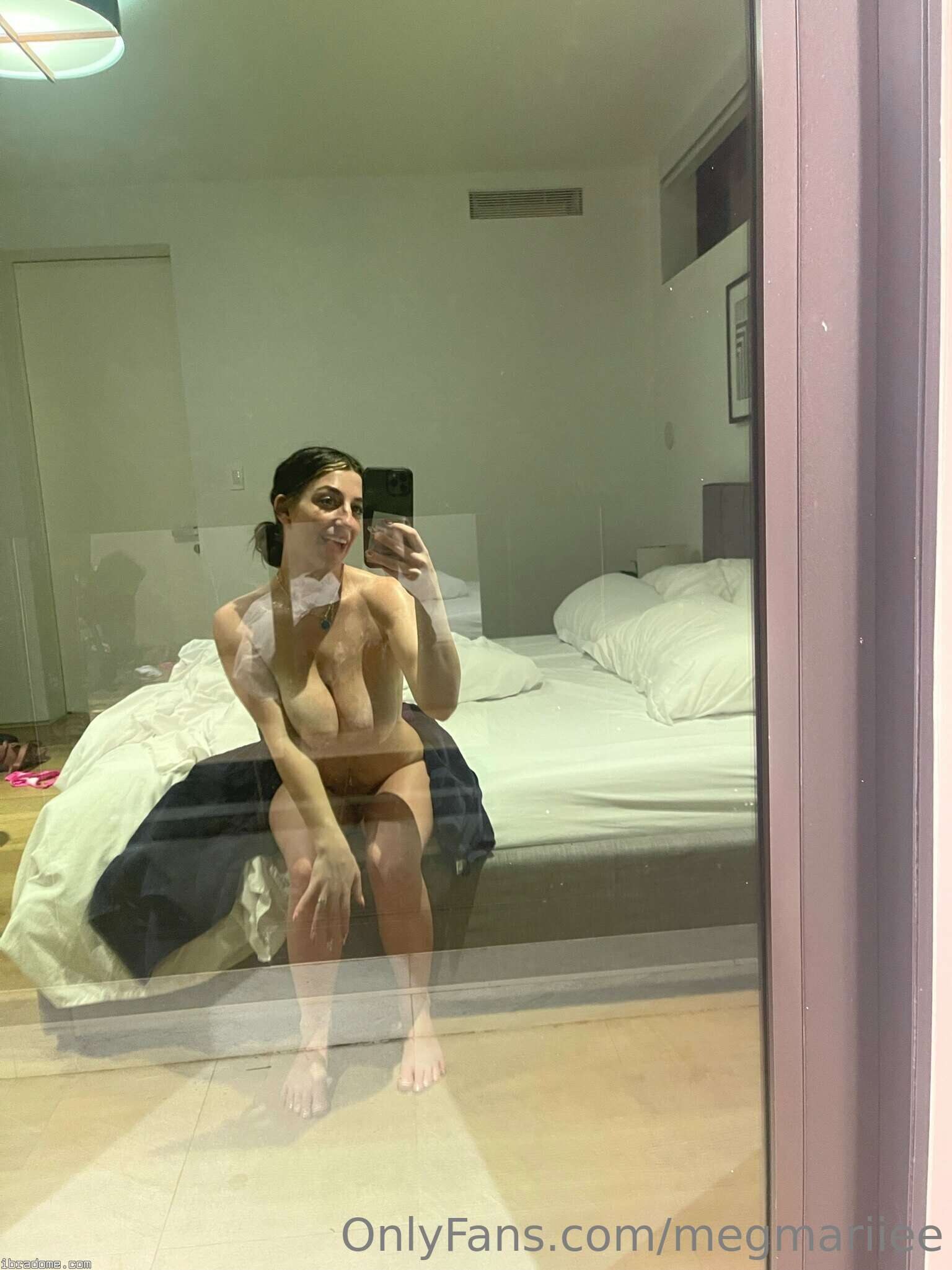 Megan Mccarthy Photo #37