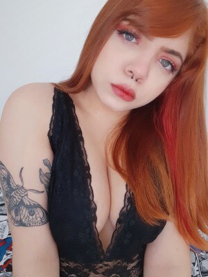 Carol Leao Photo #29