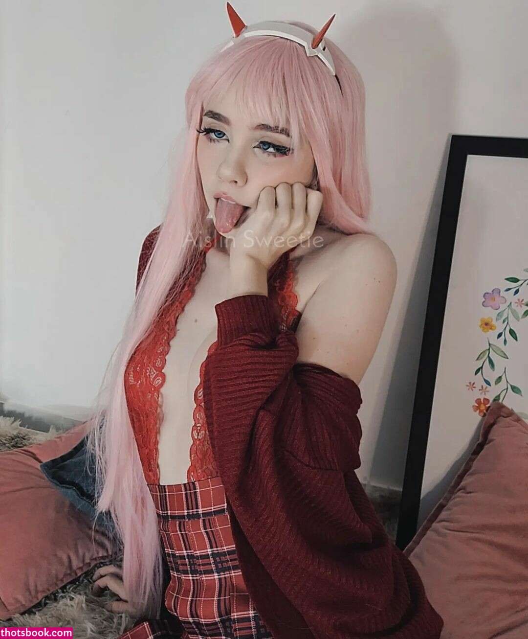 Aislin Sweetie Photo #6