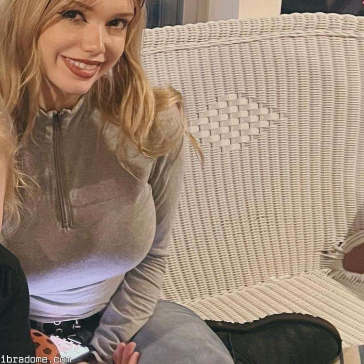 Mikahhlynn Photo #26