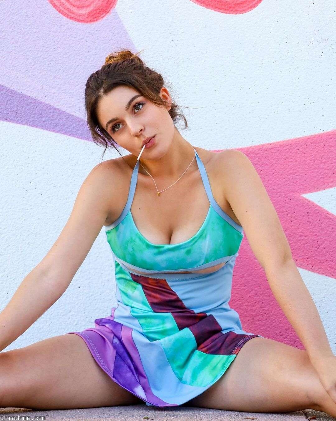 Taya Miller Photo #6