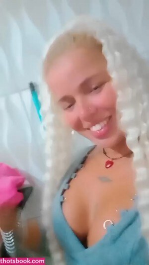 Marcia Dias Farias Video #16