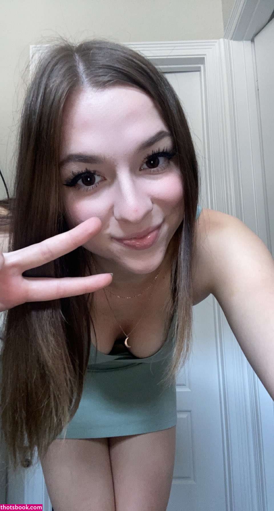 Tinastoopider Photo #1