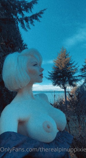 Pinuppixie Photo #202