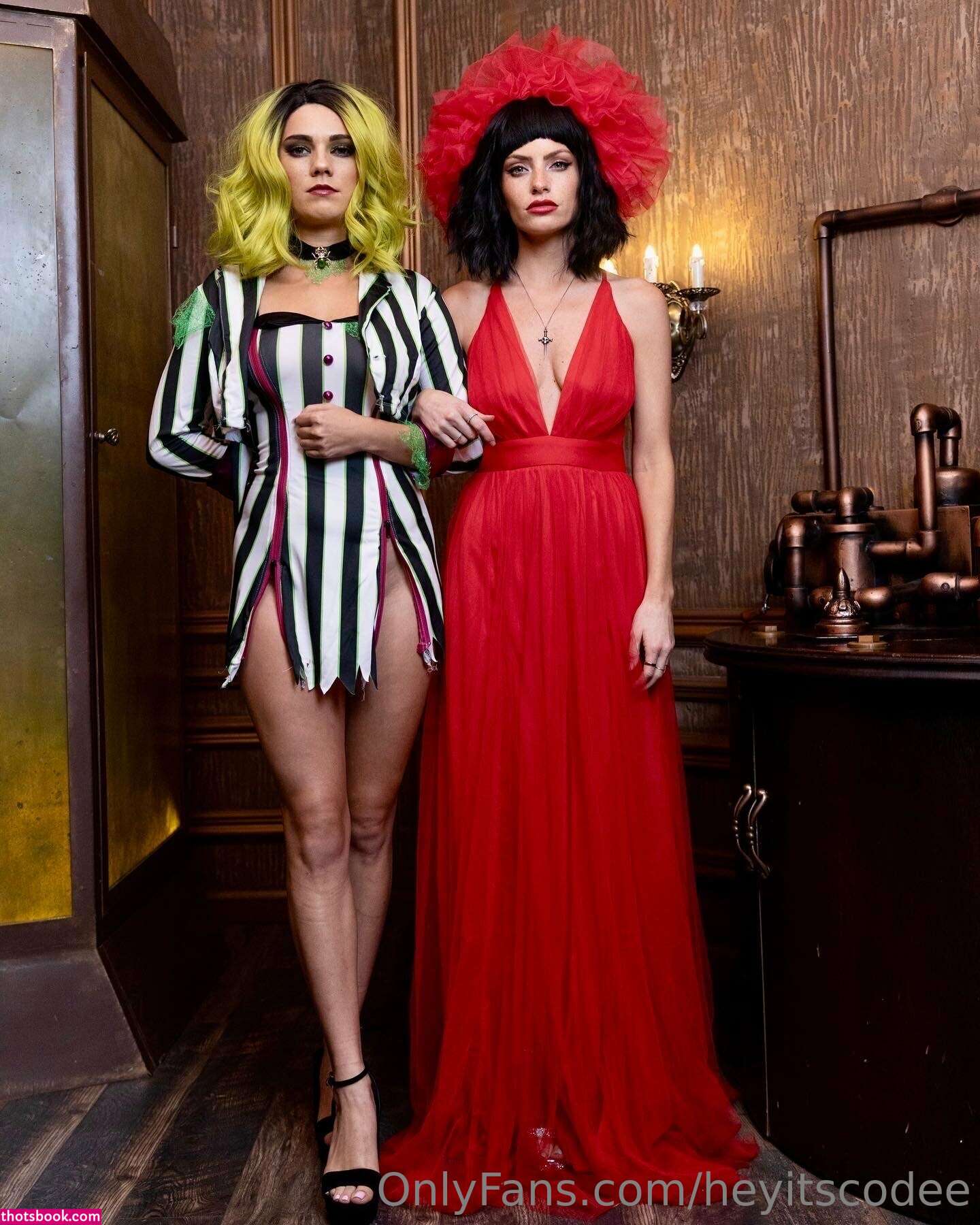 Heyitscodee Photo #90