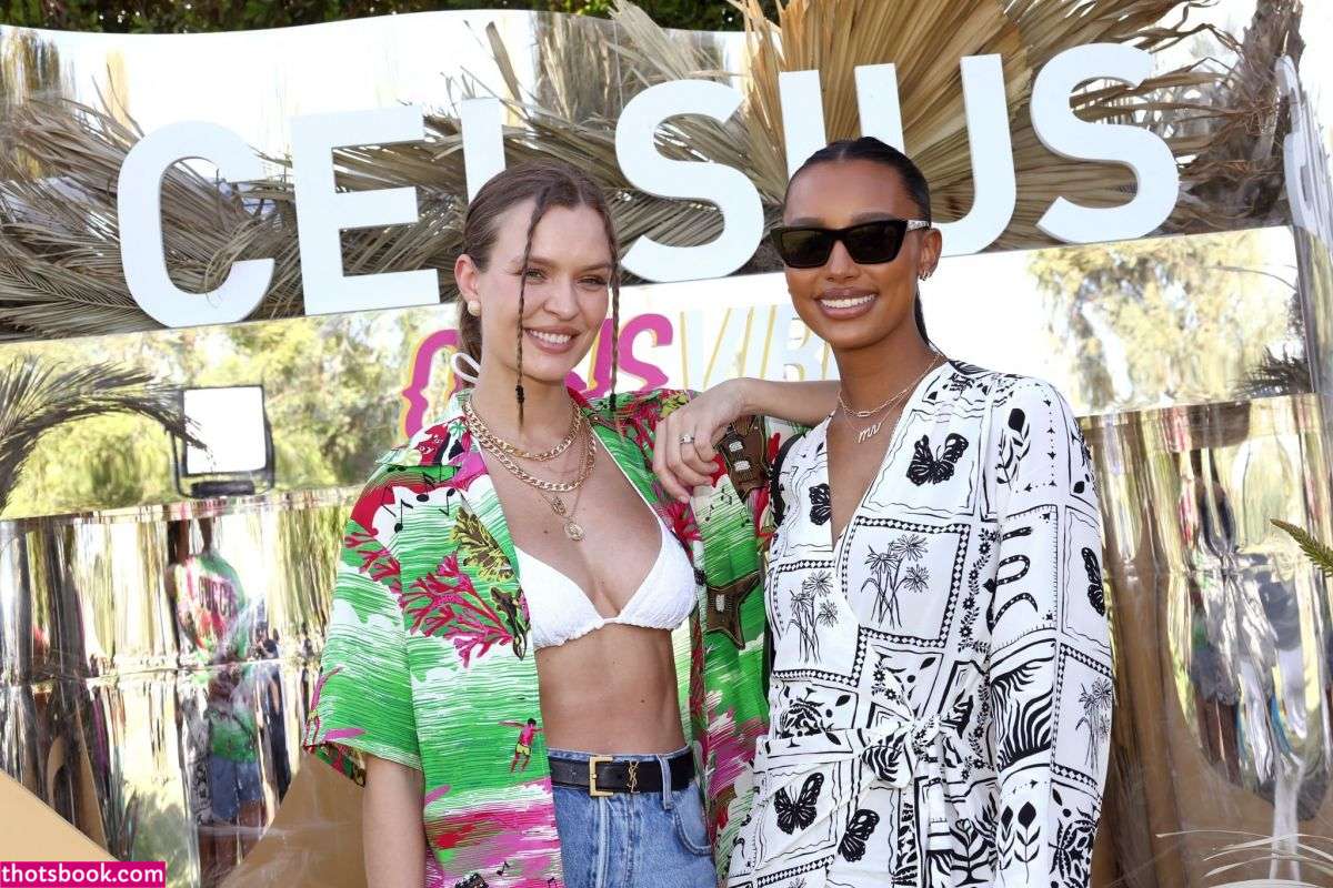 Josephine Skriver Photo #344