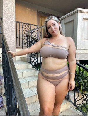 Ellana Bryan Photo #22