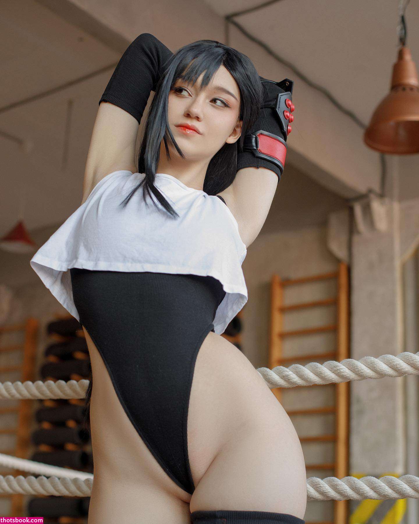 Donna Loli Photo #450