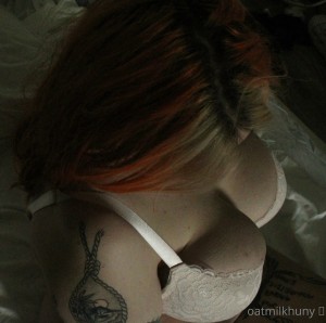 Oatmilkhunny Photo #194