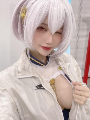 Ain Nguyen Photo #199