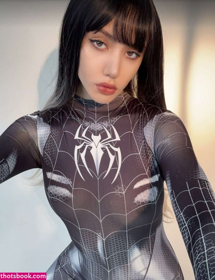 Anna Aifert Photo #135