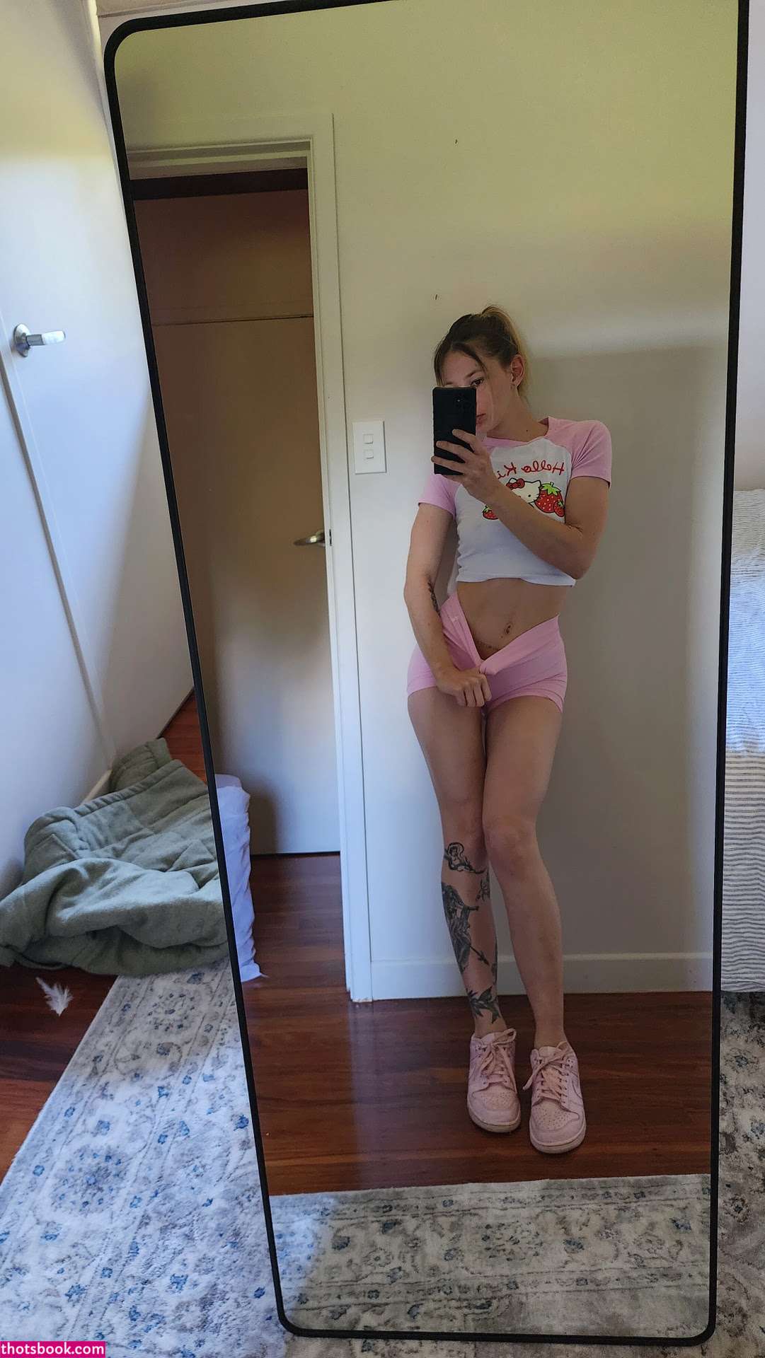 Missalice Photo #142