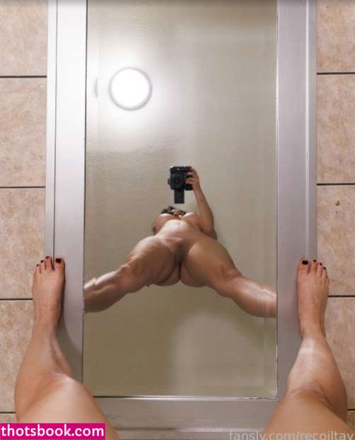 Taylor Feingold Photo #48