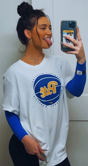 Emma Trout Photo #29