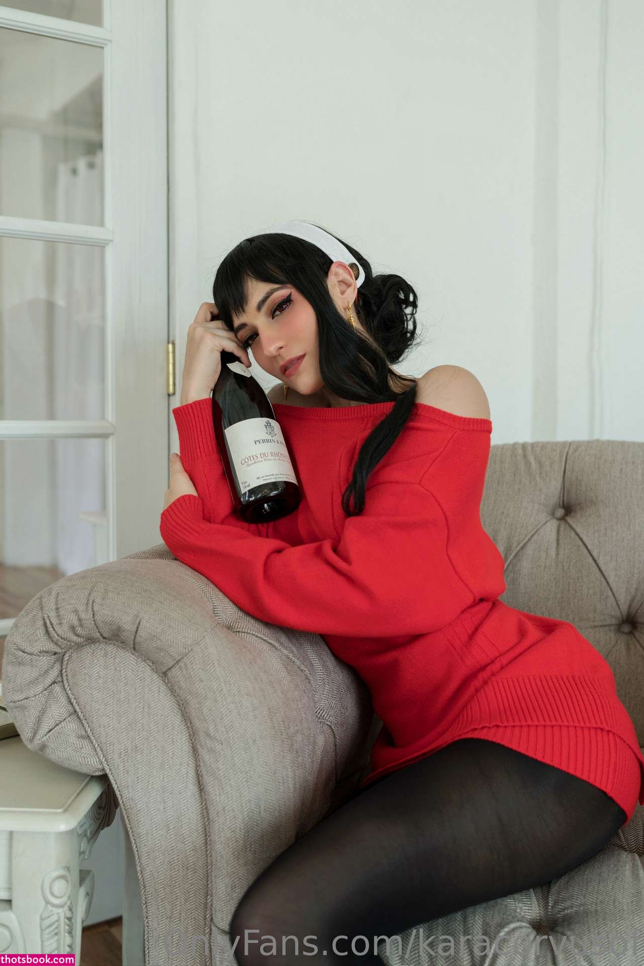 Kara Corvus Photo #433