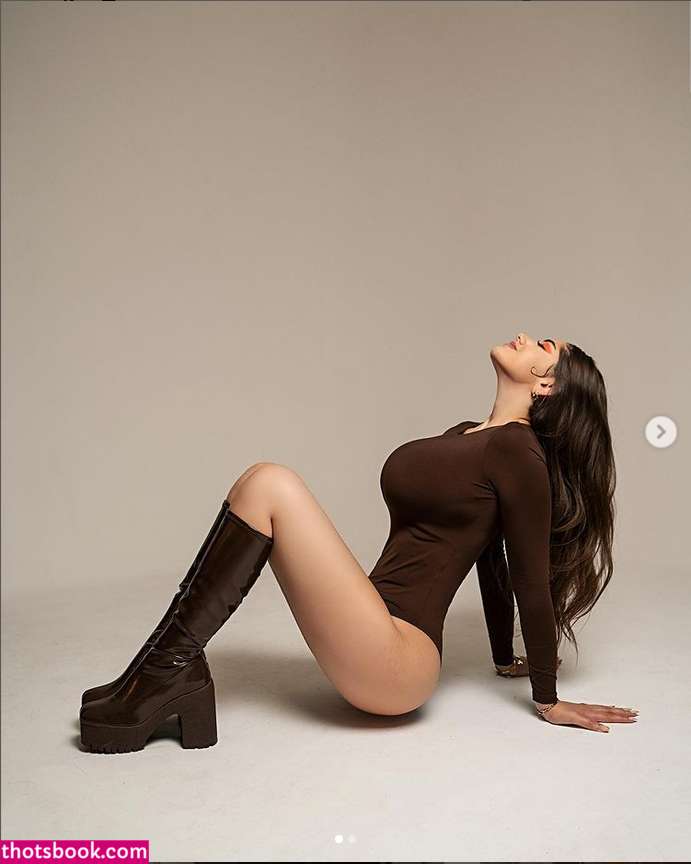 Lisa Straube Photo #12