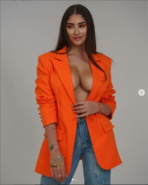 Lisa Straube Photo #10