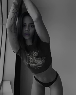 Pelinay Igit Photo #27