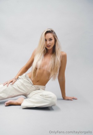 Taylor Gallo Photo #139