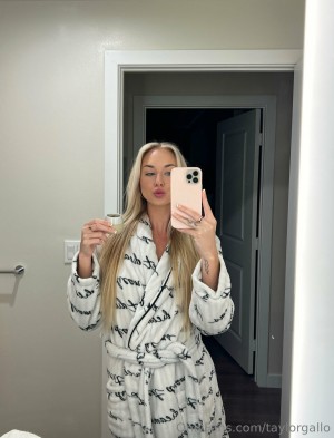 Taylor Gallo Photo #156