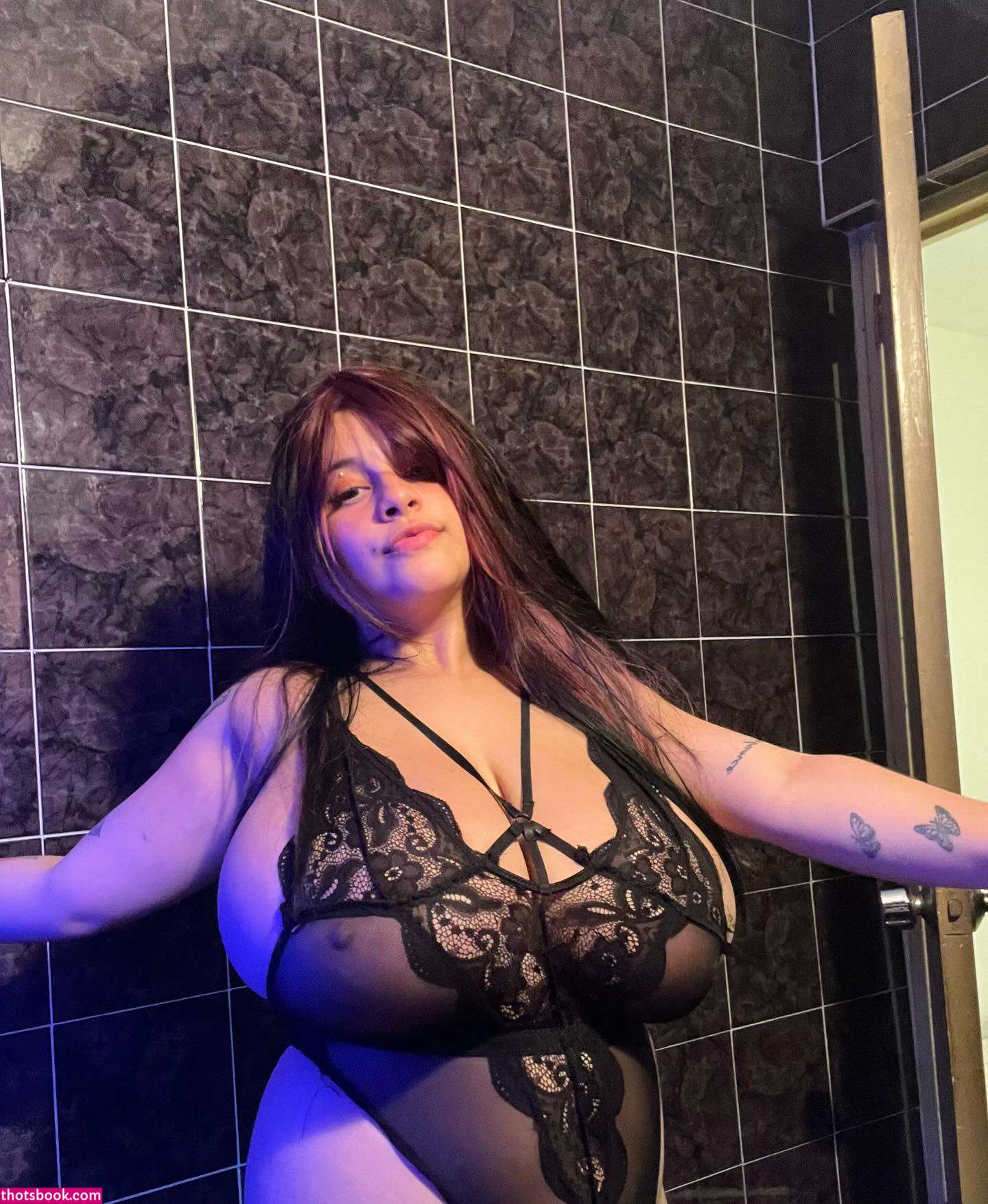 unoresident1191k Photo #68