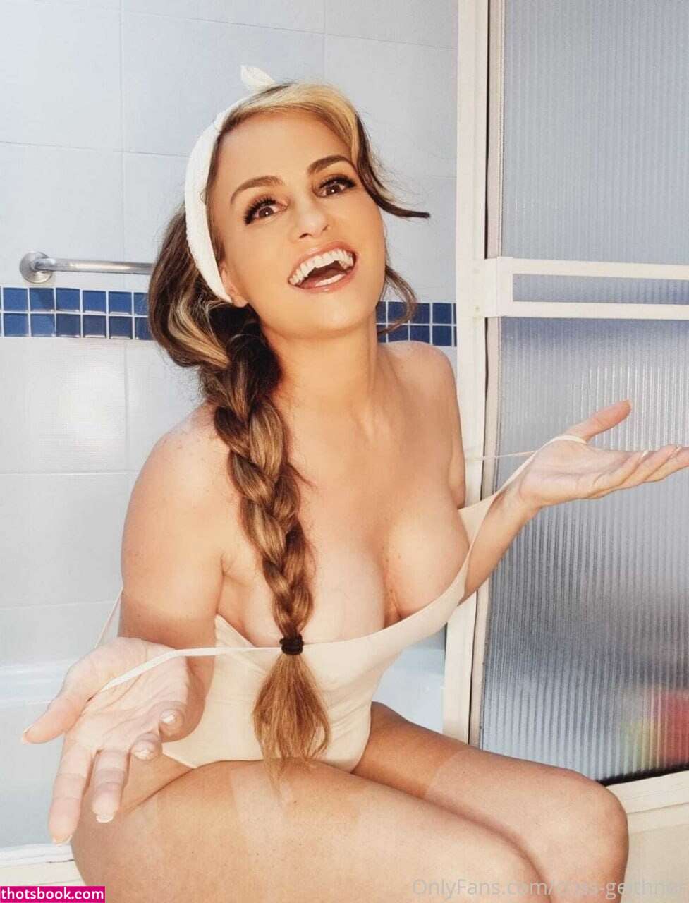 Aura Cristina Photo #90