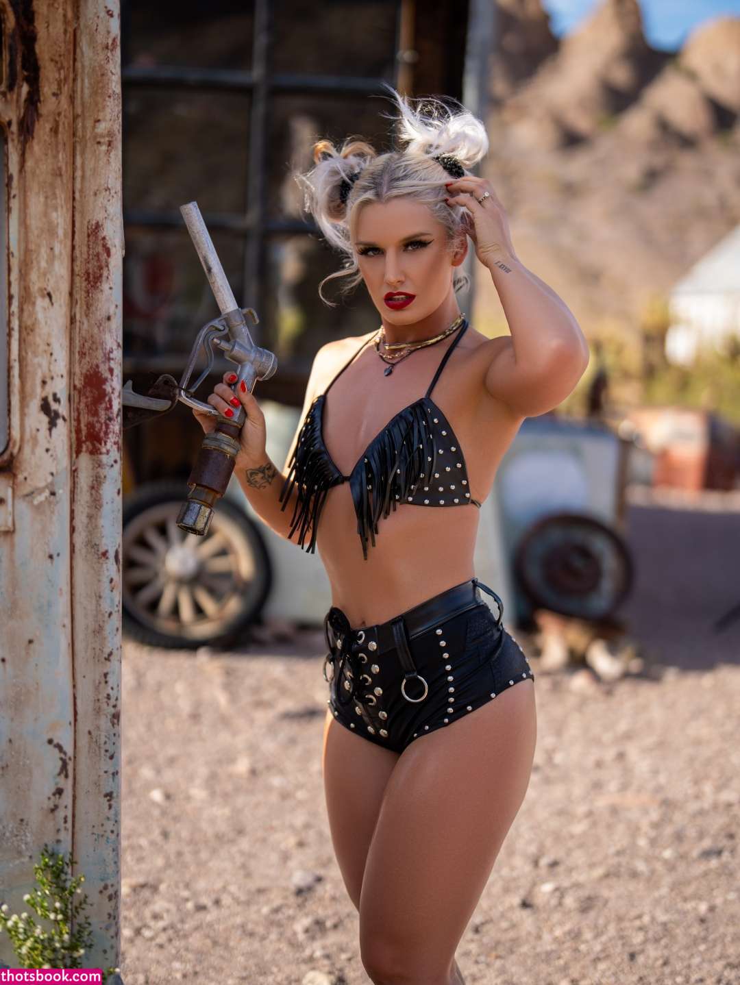 Toni Storm Photo #11