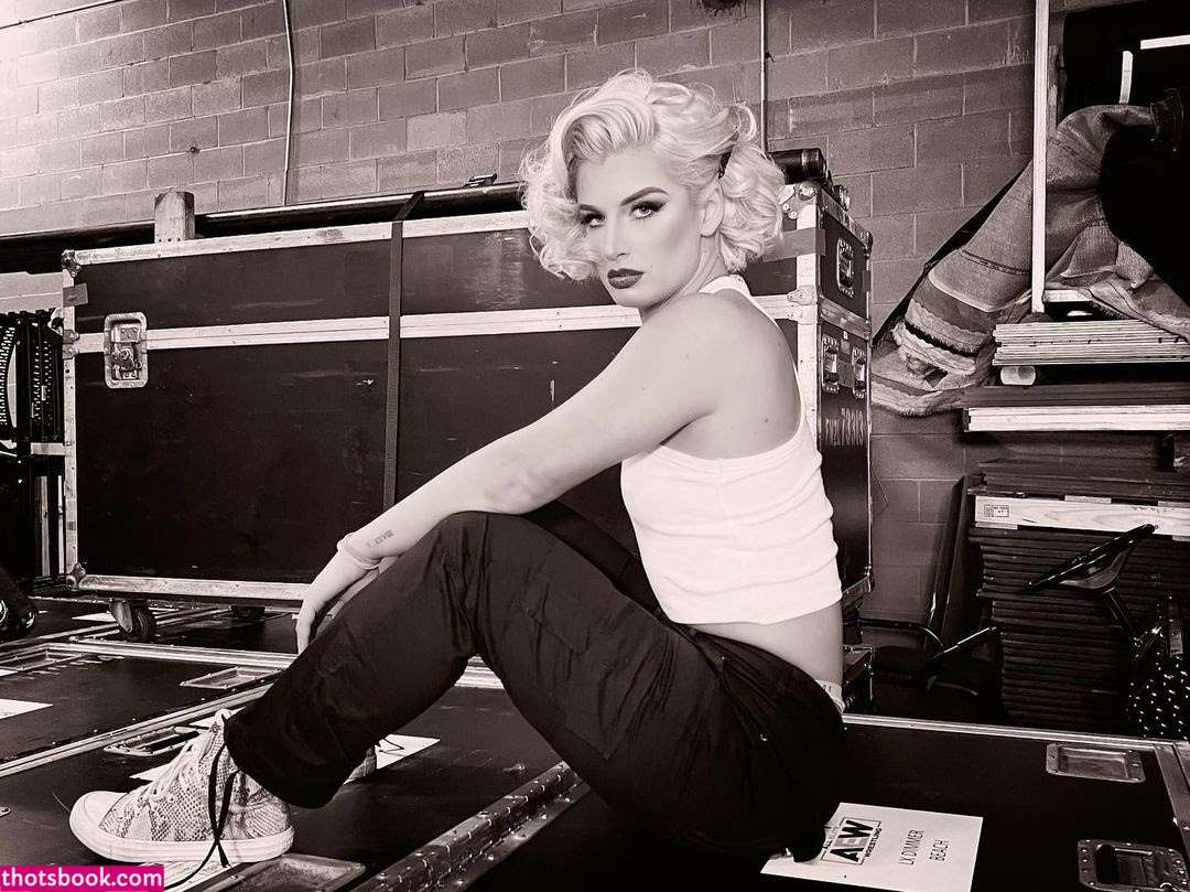 Toni Storm Photo #33