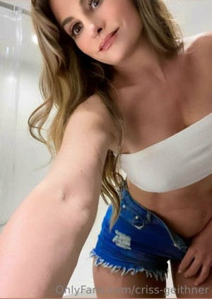 Aura Cristina Photo #378