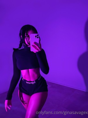 Gina Savage Photo #38