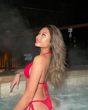 Rachie Love Photo #4