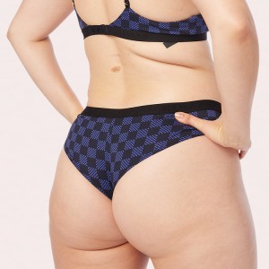 Whitney Moore Photo #74