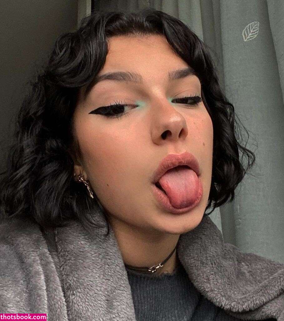 Emmy Tifrit Photo #1